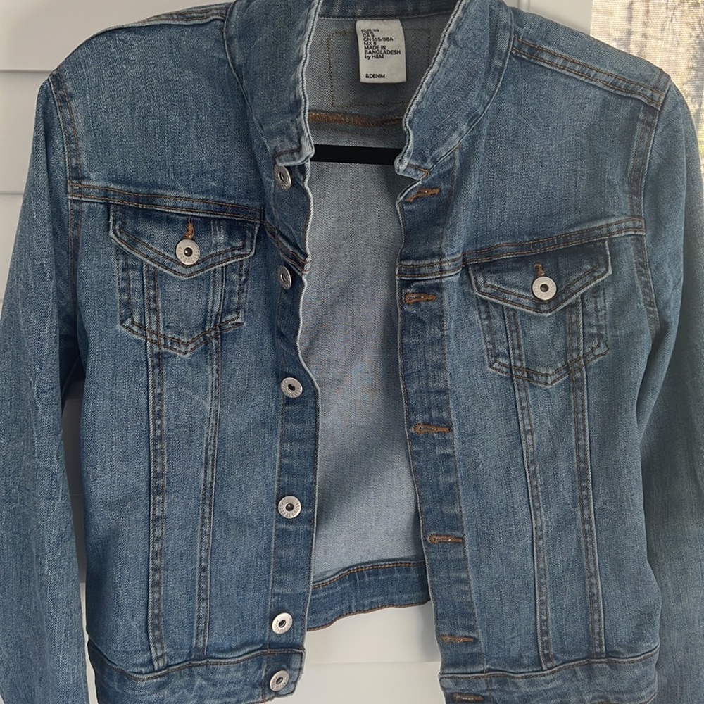 Jean jacket - Picture 3 of 3